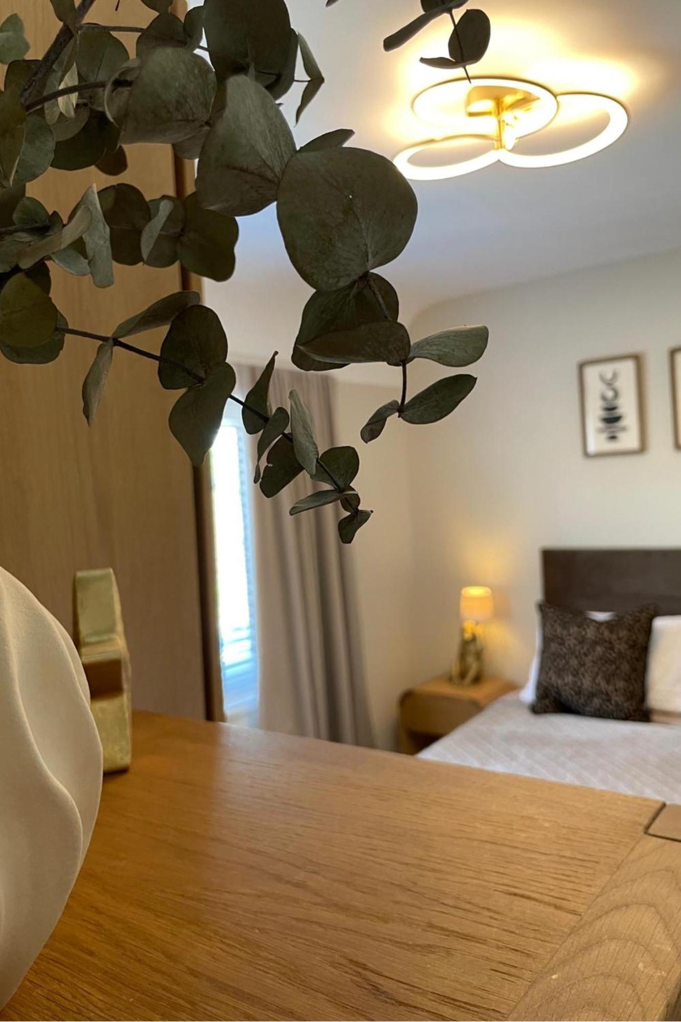 The Dooley 3-beds Sleeps 6 Pet Friendly Holiday home